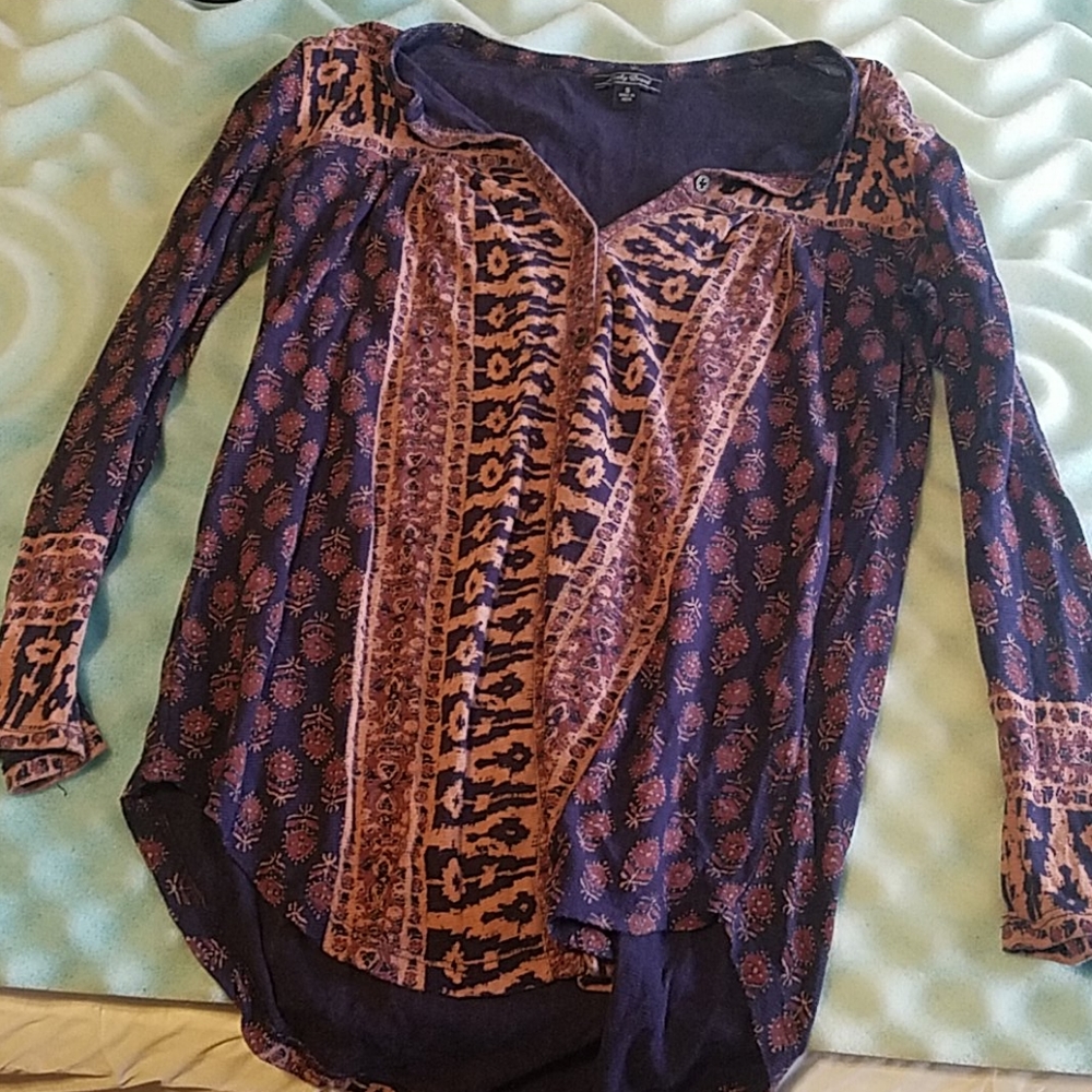 Lucky brand shirt size small